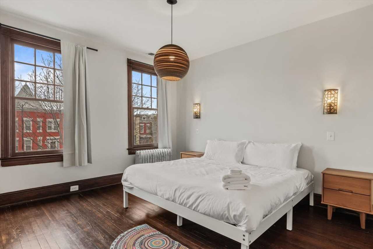 3601 New Hampshire Ave Nw #1633305P - Photo 3 of 28