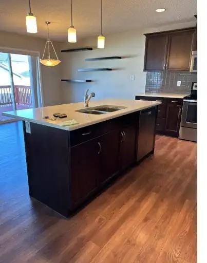 3546 Claxton Cres Sw #3546 - Photo 7 of 30