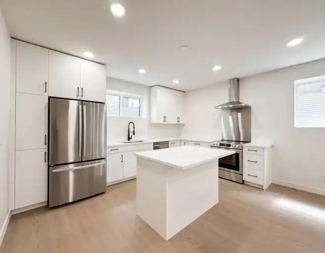 12342 131 St Nw #12342 - Photo 5 of 26