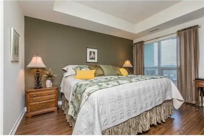 37 Ellen St #401 - Photo 3 of 19