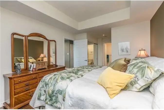 37 Ellen St #401 - Photo 4 of 19