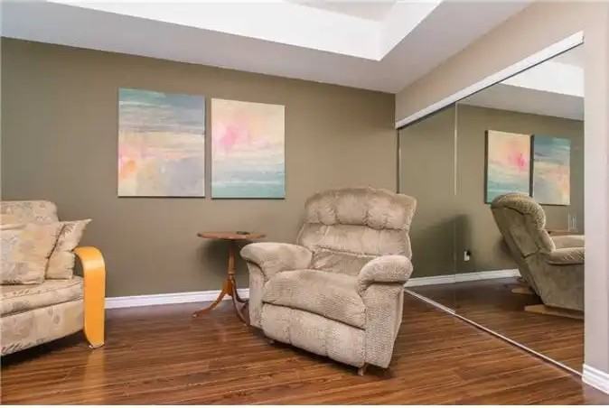 37 Ellen St #401 - Photo 7 of 19