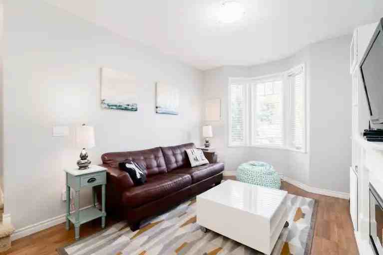 32501 Fraser Cres #24 - Photo 2 of 20