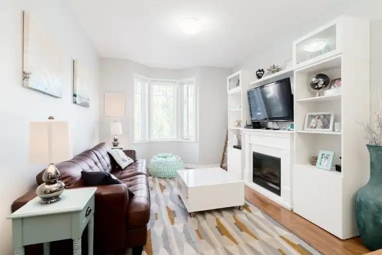 32501 Fraser Cres #24 - Photo 3 of 20