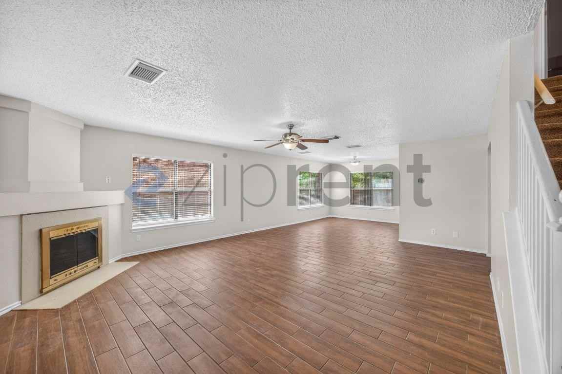 7311 Belmede Ct - Photo 5 of 41