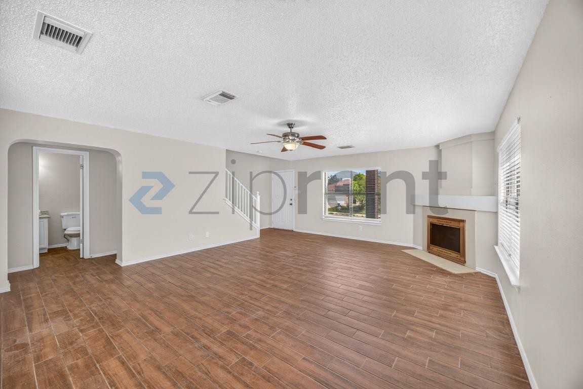 7311 Belmede Ct - Photo 6 of 41