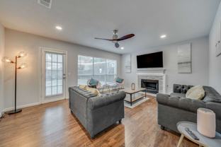 843 Sonora Ln - Photo 1 of 1