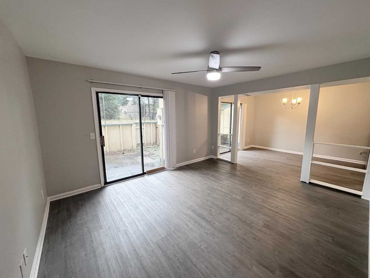 153 Wood Ct - Photo 3 of 11