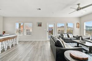 featured image of 2295 Lobster St