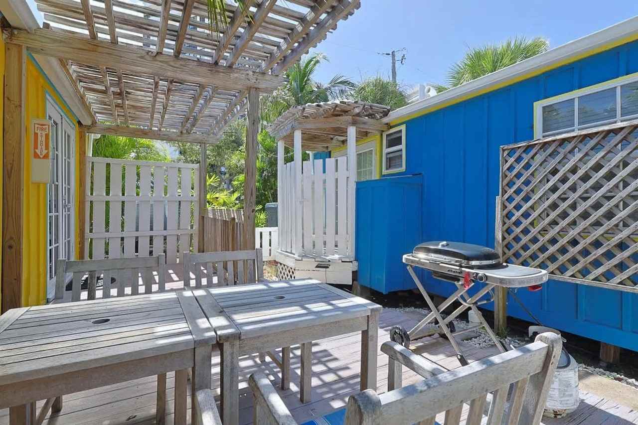 5306 Avenida Navarra #1629372P - Photo 7 of 16