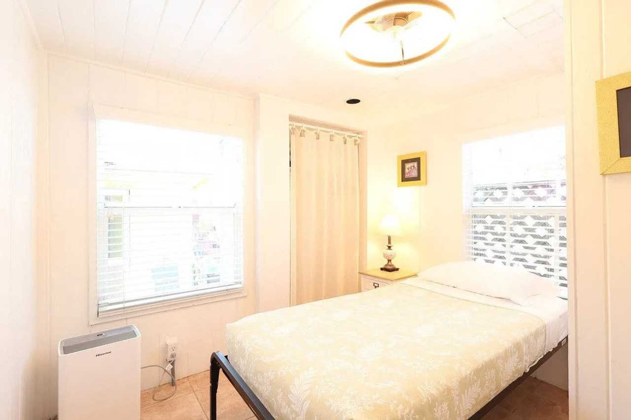 5310 Avenida Navarra #1629374P - Photo 4 of 15