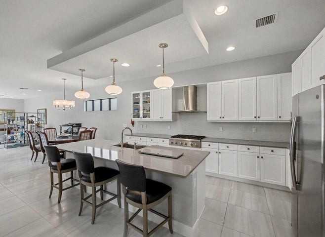 8125 Hobbes Way - Photo 4 of 8