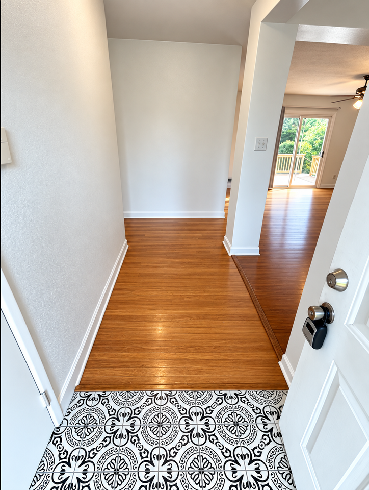 144 Gallant Fox Rd #1 - Photo 3 of 18