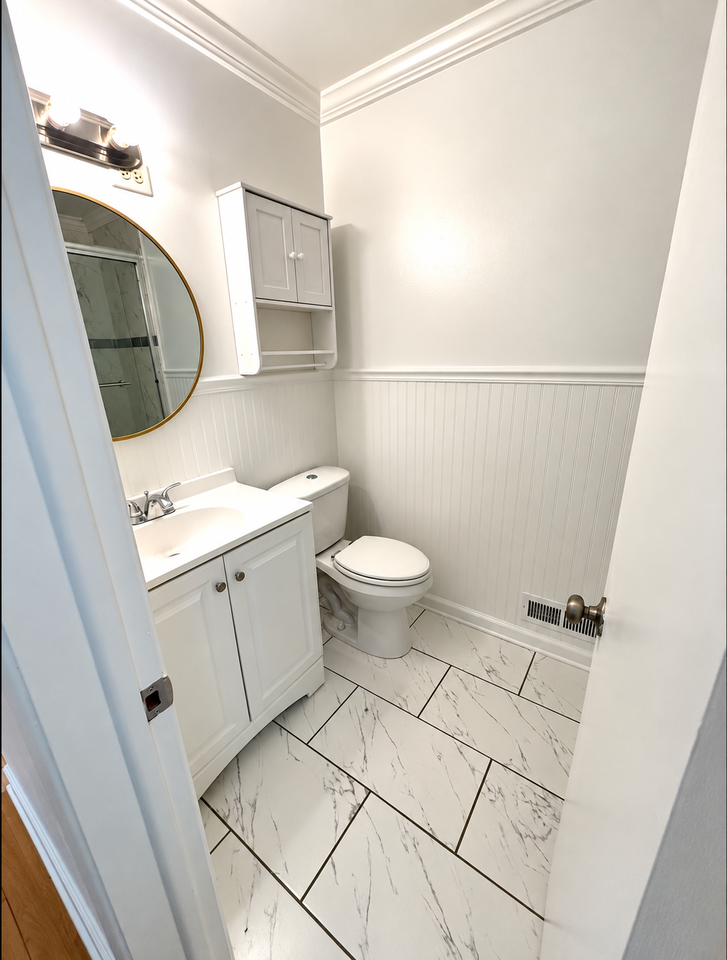 144 Gallant Fox Rd #1 - Photo 6 of 18