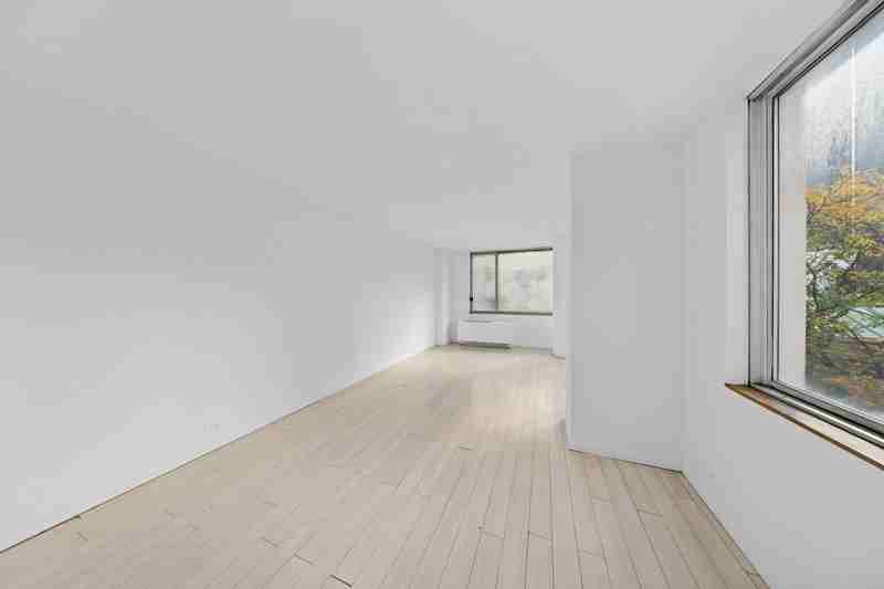 350 West 50th Street #4K - Photo 7 of 14