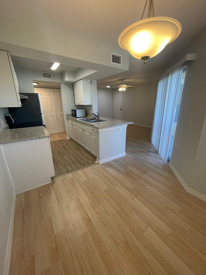 1013 S Hiawassee Rd #1 - Photo 2 of 14