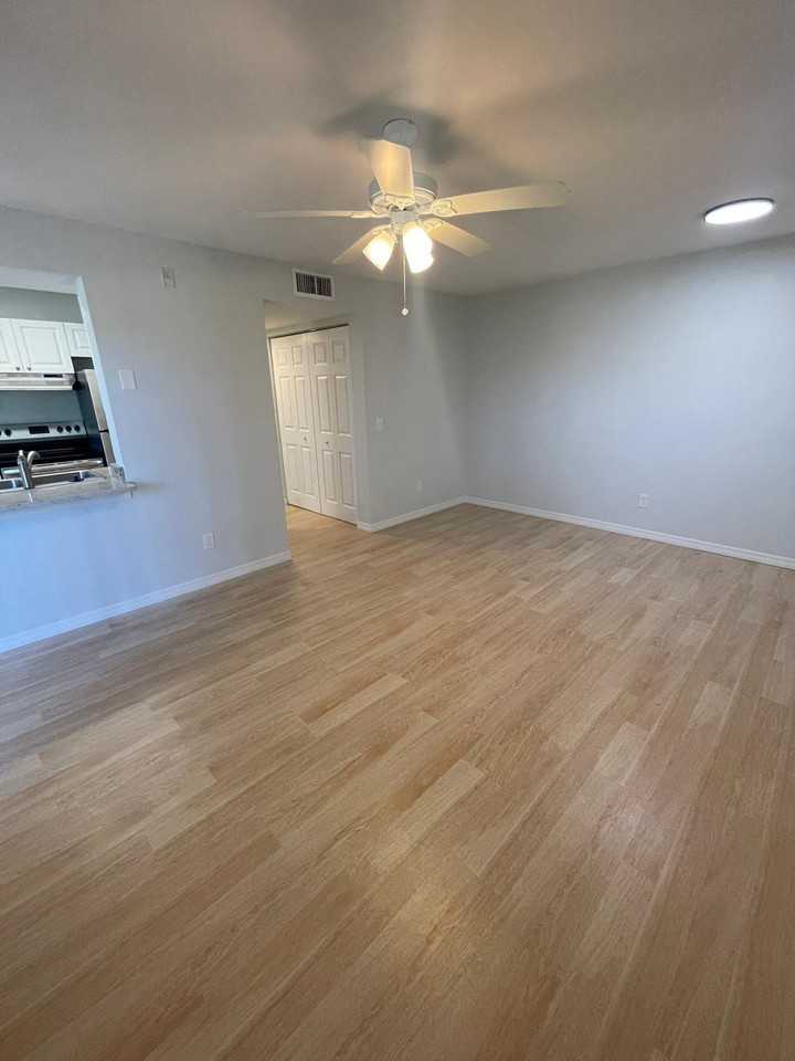 1013 S Hiawassee Rd #1 - Photo 7 of 14