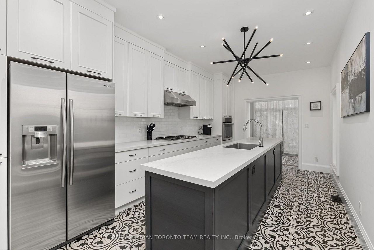 18 Draper Street - Photo 5 of 17