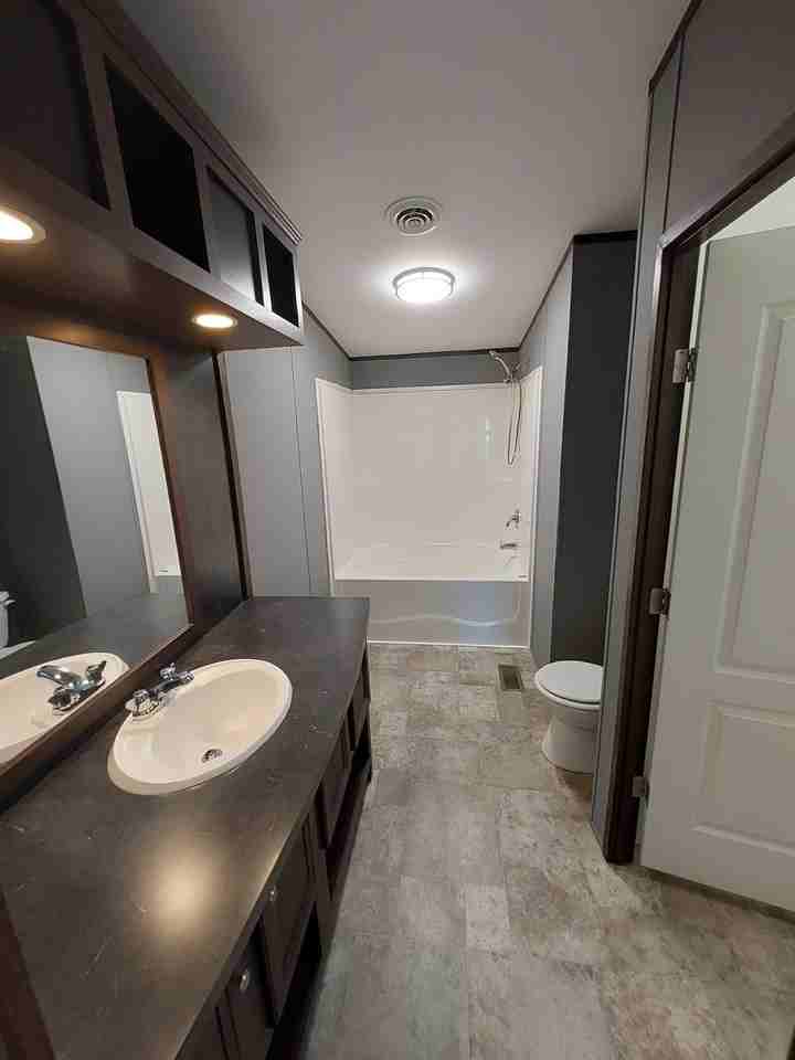 5900 Draper St - Photo 4 of 16
