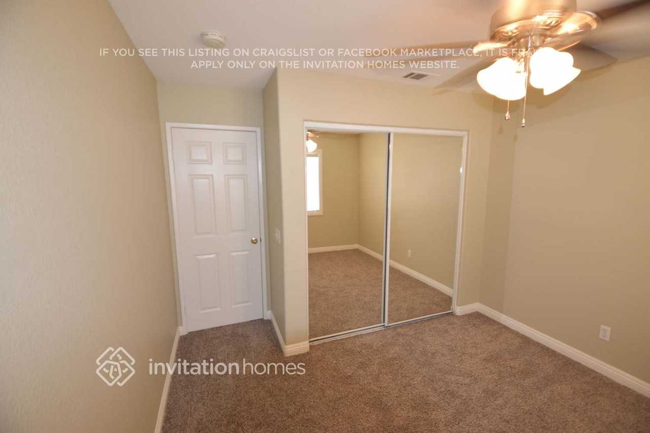 22902 Timber Ln - Photo 4 of 11