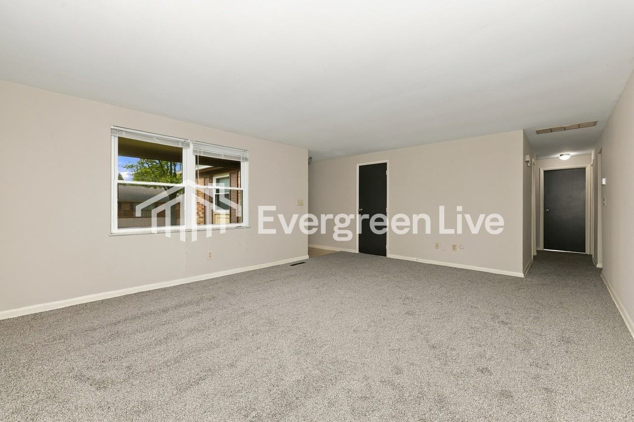 4425 Procuniar Dr - Photo 7 of 15