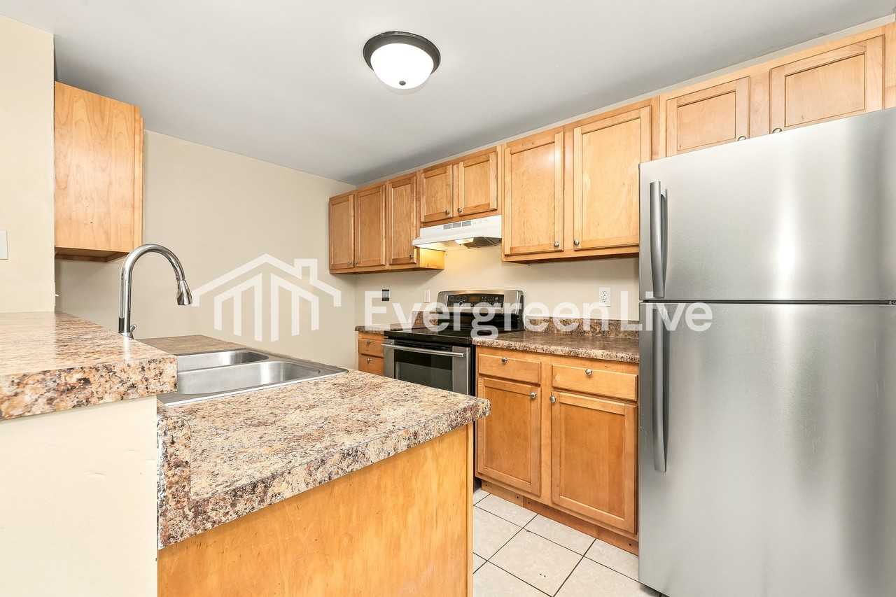 7781 Midforest Ct - Photo 6 of 15