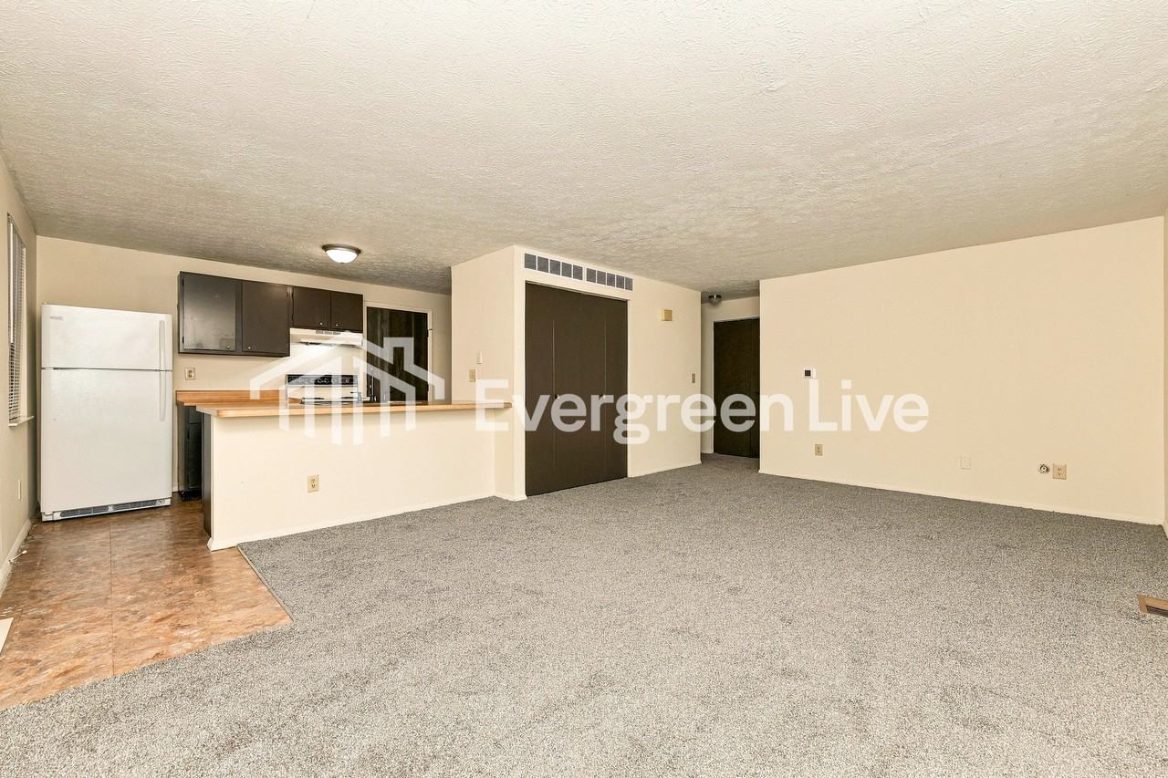 8175 Mount Mckinley Dr - Photo 3 of 15