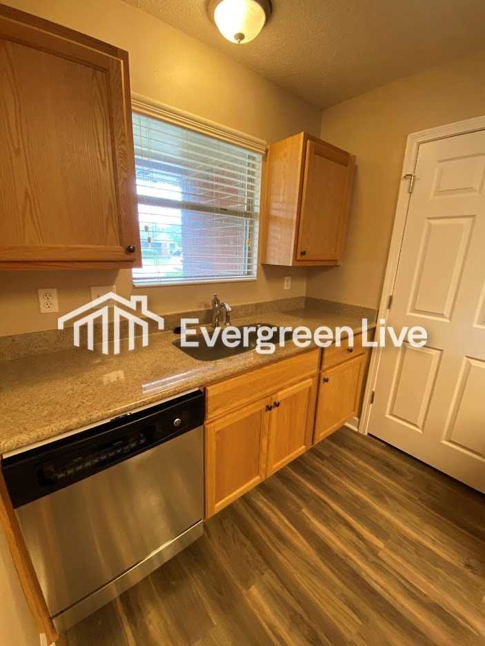 39 Laiken Ct - Photo 6 of 23