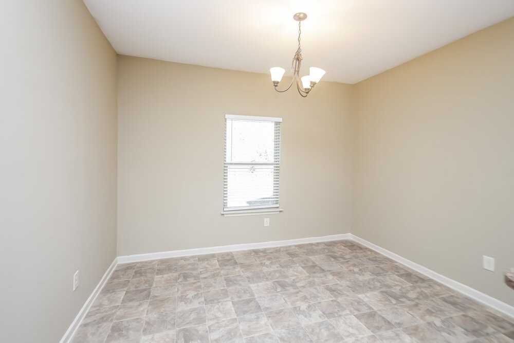 58 Hamilton Blvd Nw - Photo 6 of 17