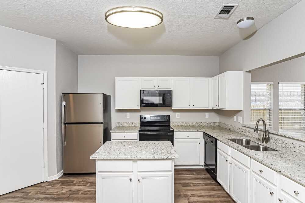 9015 Ridge Path - Photo 7 of 16