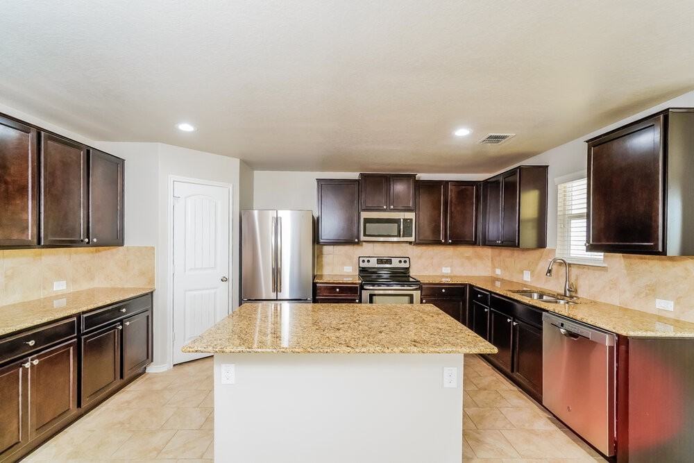 11743 Verdis Vly - Photo 7 of 17