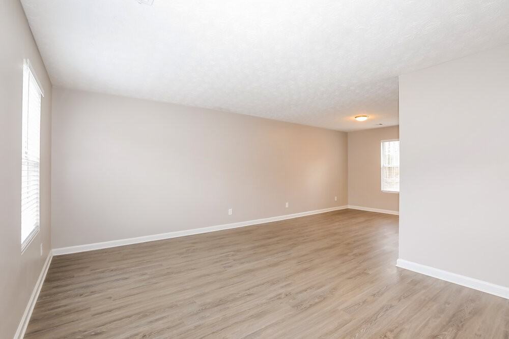 5656 Wellborn Oaks Ct - Photo 6 of 18