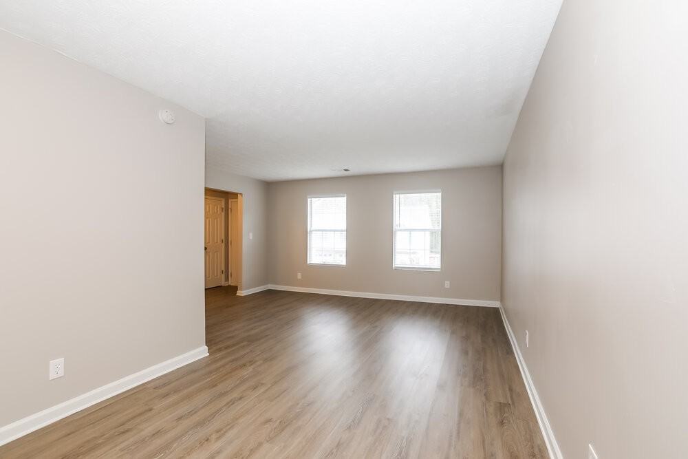 5656 Wellborn Oaks Ct - Photo 7 of 18