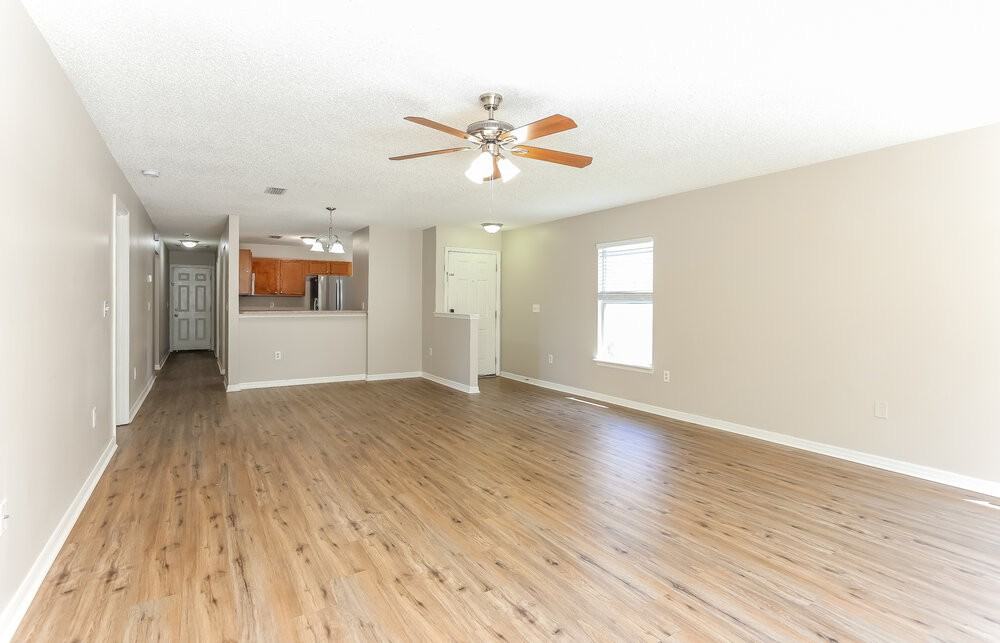 7910 Cherry Blossom Dr S - Photo 4 of 19