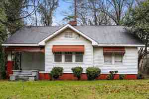 featured image of 675 S Evelyn Pl Nw