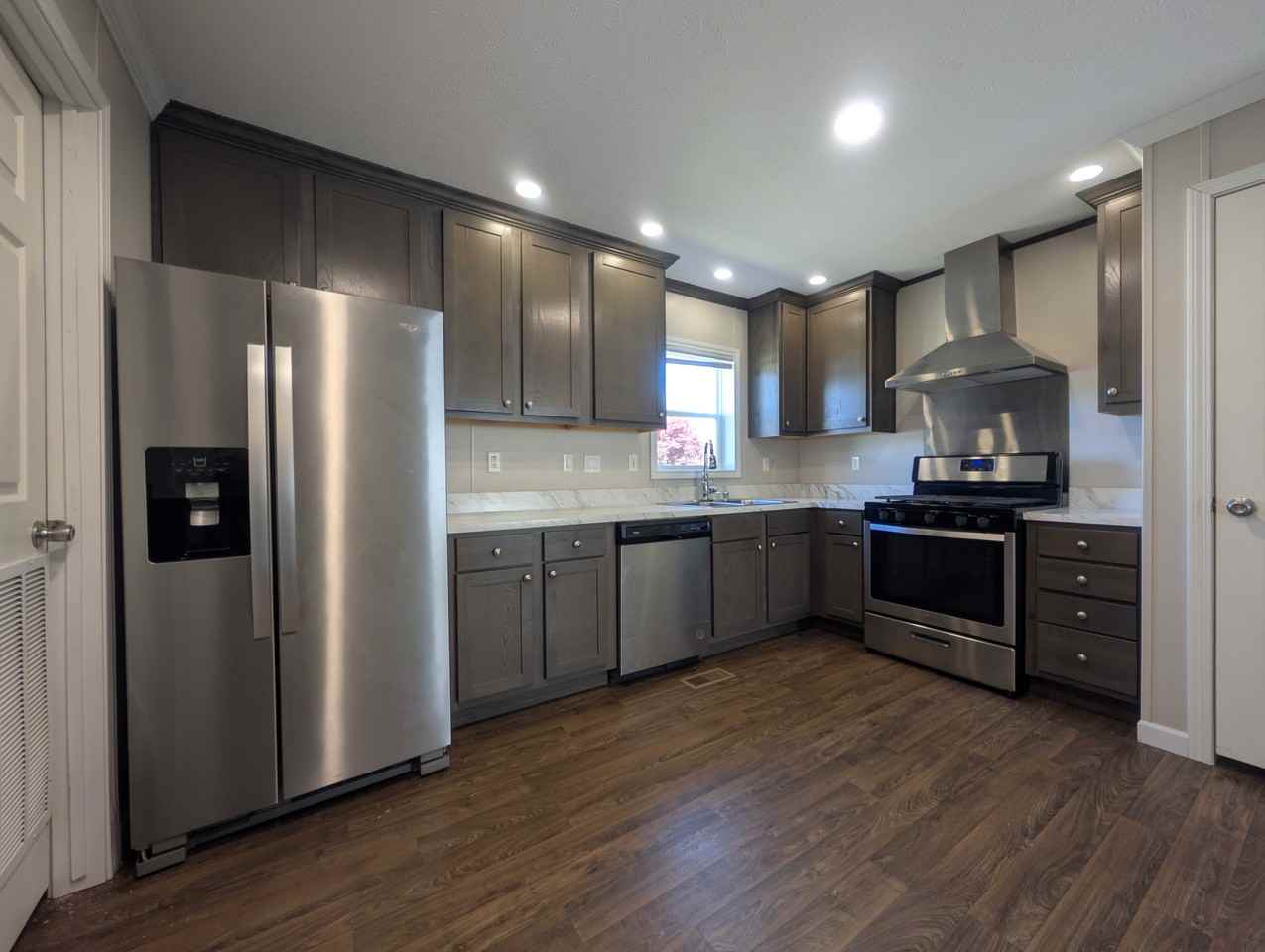15344 Dominique Dr #862 - Photo 4 of 31
