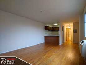 660 W Wrightwood Ave - Photo 1 of 1