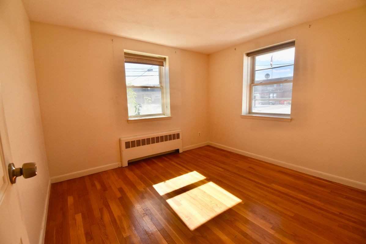 12 Central Ave - Photo 3 of 12