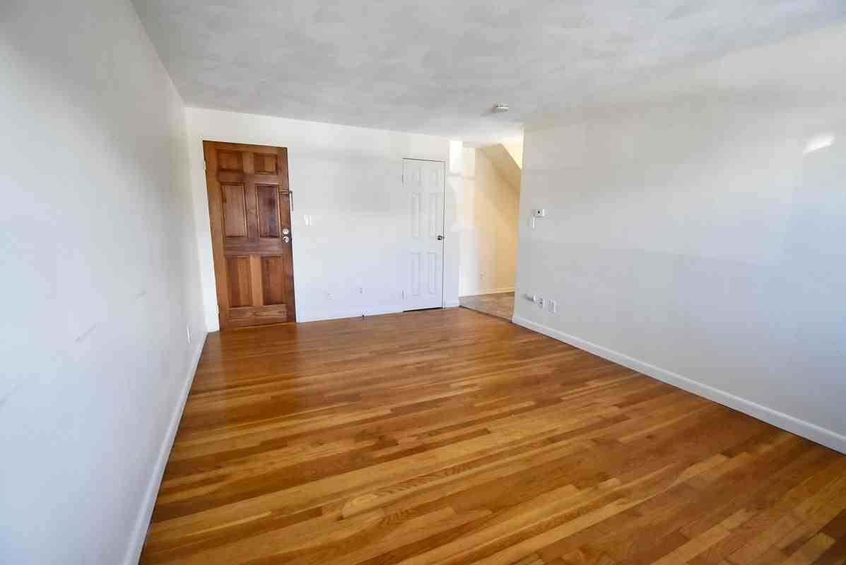 12 Central Ave - Photo 7 of 12