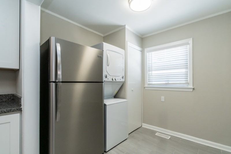 1513 N Alston Ave #B - Photo 4 of 16