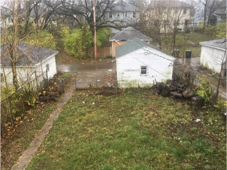 144 W Fairview Ave - Photo 2 of 21