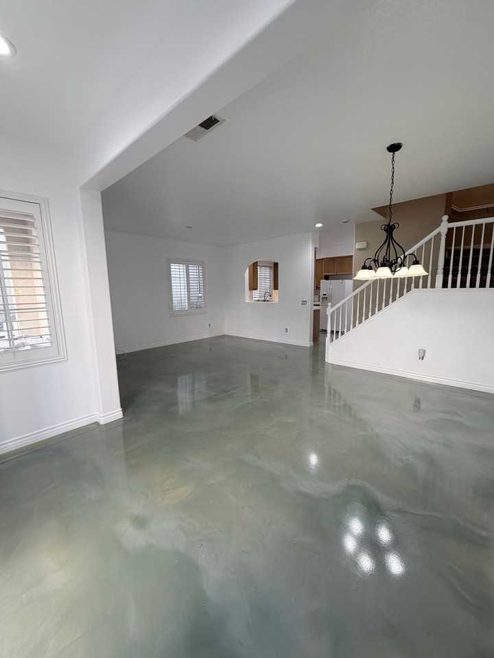 1431 Trouville Ln #5 - Photo 5 of 34