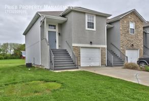 featured image of 902 S Woodson Ct