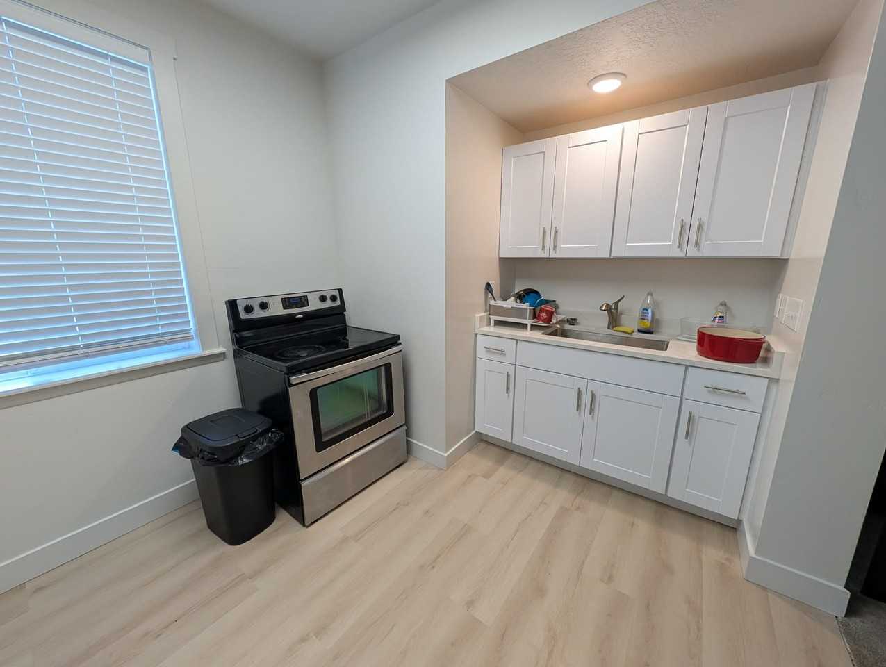 1760 Ne - Photo 6 of 19