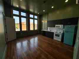 featured image of 215 N Main St #215E