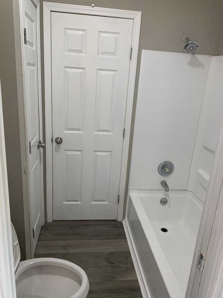 4010 Castleman Ave - Photo 5 of 8
