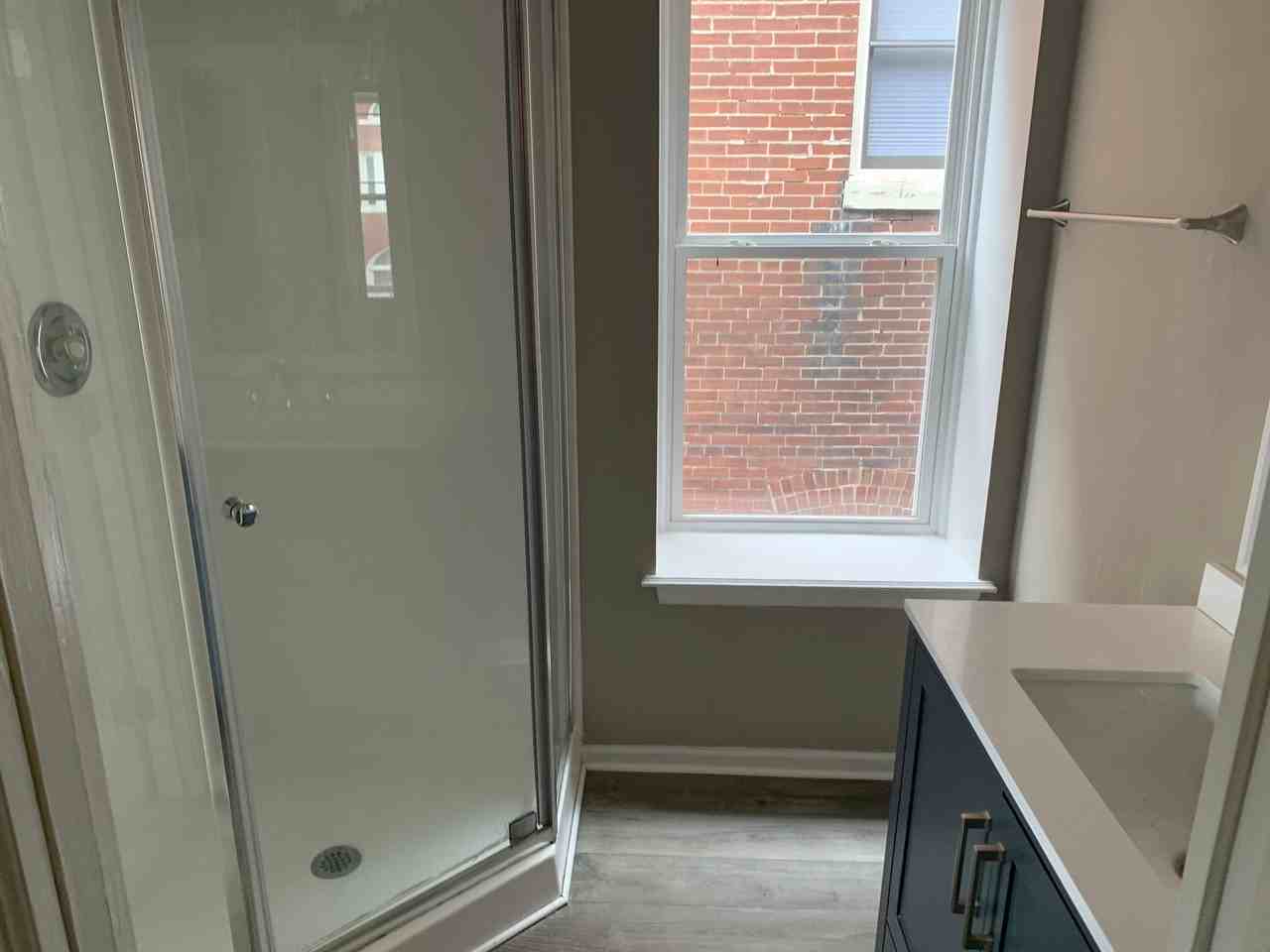 4010 Castleman Ave - Photo 6 of 8