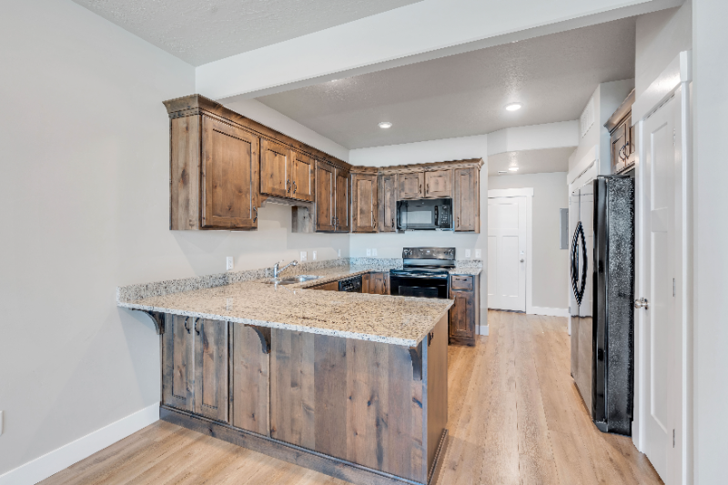 12249 S Marcellus Ct - Photo 3 of 14