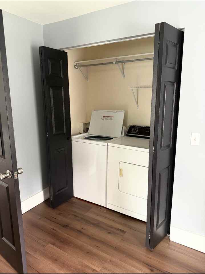 221 Mason St - Photo 6 of 9