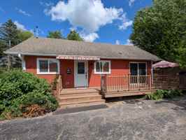 featured image of 605 Vincent Rd